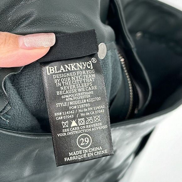 Blank NYC The Baxter Ribcage Straight Leg Faux Leather Pants Size 29 - Picture 10 of 11